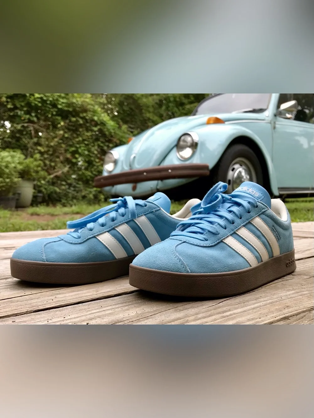 Mens 7 Womens 9 ADIDAS Light Robin Egg Blue Gum Bottom Lace Up Sneakers